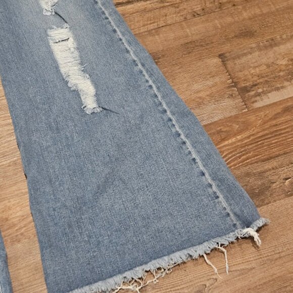Litz by Uniq Distressed NWT Women Size 30 Wide Leg Retro Flared Festival Jeans - Picture 4 of 9